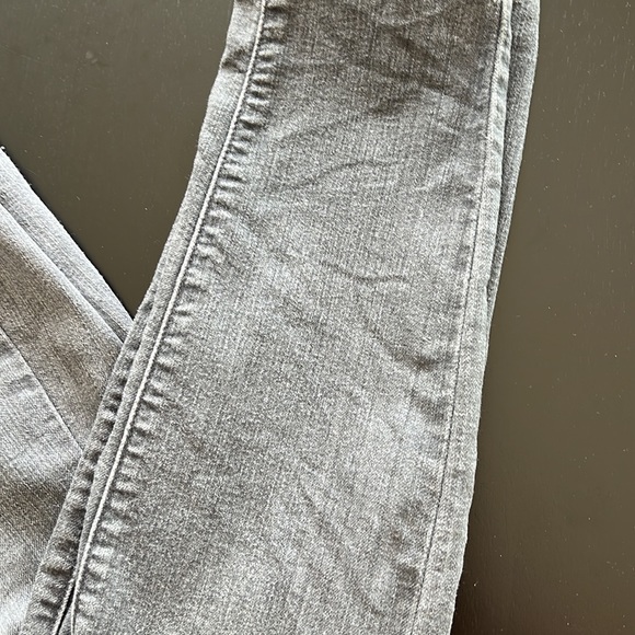 Paige Jeans - Picture 5 of 10